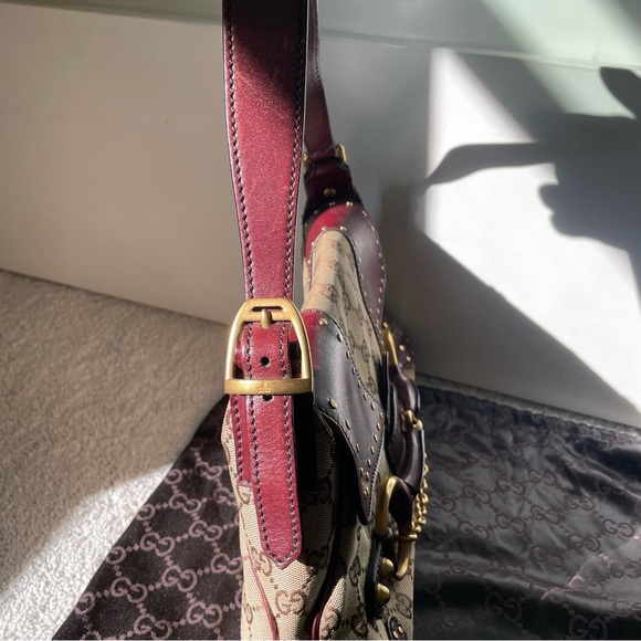 Gucci Vintage Monogram Horsebit Shoulder Bag - Picture 7 of 13